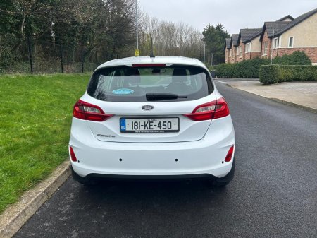 2018 Ford Fiesta - thumbnail 5