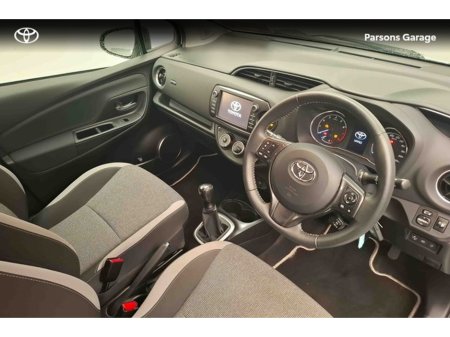 2020 Toyota Yaris - thumbnail 8