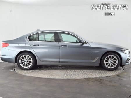 2019 BMW 5 Series 520d SE Auto €28,880 thumbnail