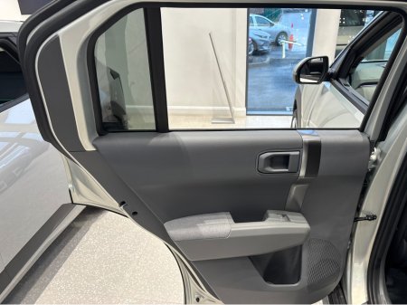 2026 Kia EV3 EARTH 3 LONG RANGE 2026 thumbnail