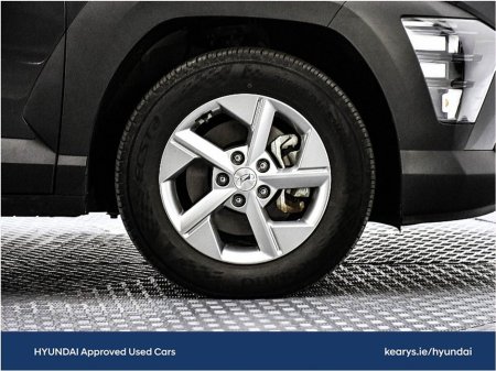 2024 Hyundai Kona 1.0 T-GDI Signature €27,940 thumbnail