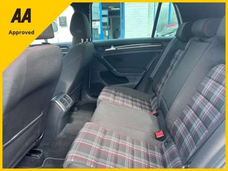 2015 Volkswagen Golf - thumbnail 6