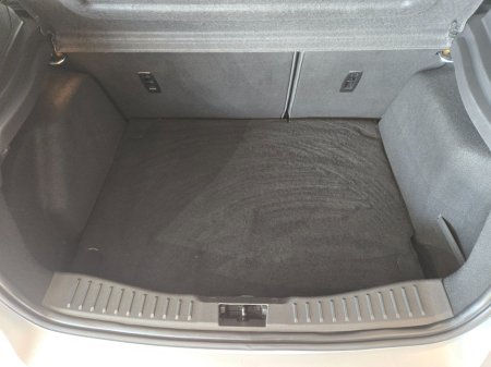 2017 Ford Focus - thumbnail 14