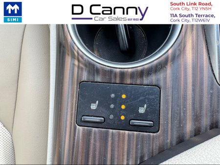 2019 Toyota Camry - thumbnail 14