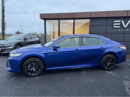 2020 Toyota Camry Top Spec - World Sport Edition - Self Charging €25,940 thumbnail