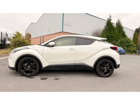 2019 Toyota C-HR 1.8 HYBRID LUNA €22,499 thumbnail