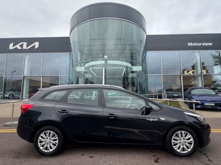 2013 Kia Ceed SW CRDI Excellent Condition! BLUETOOTH AIR CON, Six speed transmission, Rear Parking Sensors, Multi-Function Steering Wheel €8,900