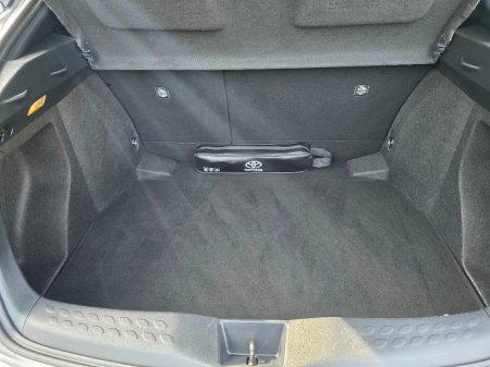 2019 Toyota C-HR - thumbnail 11