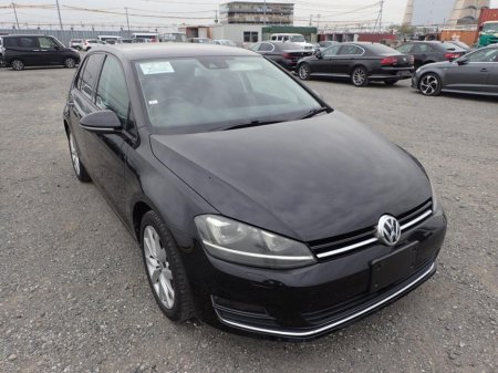 2014 Volkswagen Golf 142 1.4 TSI Highline €13,750