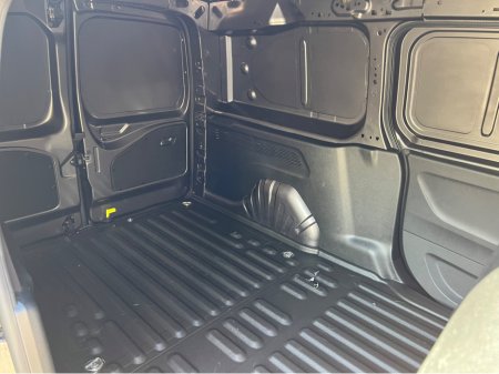 2023 Toyota Proace City 2023 ADVANCE LWB 1.5 130BHP AUTOMATIC 4DR €21,950