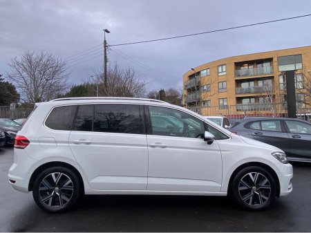 2020 Volkswagen Touran Highline/Auto/7 Seats €28,900