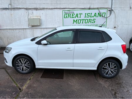 2016 Volkswagen Polo 1.2i TSI Petrol AllStar Automatic €13,500 thumbnail