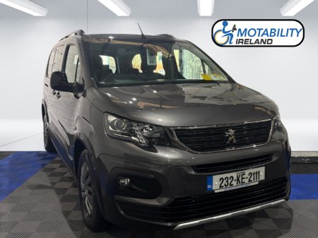 2023 Peugeot Rifter Wheelchair Accessible €42,995