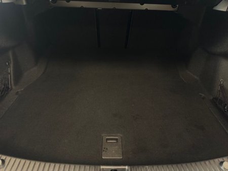 2019 Mercedes-Benz C Class - thumbnail 19