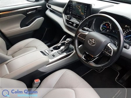 2021 Toyota Highlander Hybrid Sol - Highest Spec - Self-Charging Hybrid *12 Month Warranty* €54,995 thumbnail