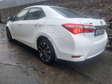 2016 Toyota Corolla D-4D 90 (1.4) Luna €8,799 thumbnail