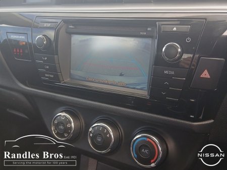 2016 Toyota Corolla - thumbnail 17