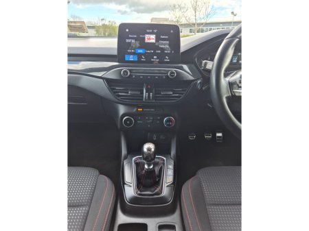 2020 Ford Focus - thumbnail 14