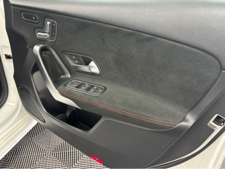 2018 Mercedes-Benz A Class MERCEDES-BENZ A CLASS A180*ELECTRIC MEMORY ADJUSTABLE HEATED SEATS*REVERSE CAM & SENSORS*DRIVE MODES*KEYLESS ENTRY & START*FINANCE AVAILABLE TRADE INS WELCOME* €23,950 thumbnail