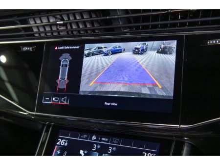 2023 Audi Q8 3.0TFSI e 55 S Line €74,950 thumbnail