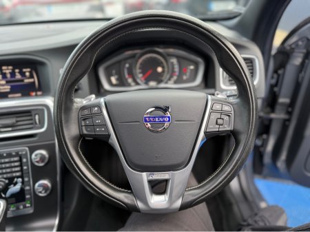 2017 Volvo V60 - thumbnail 19