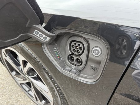 2023 Audi e-tron GT quattro - thumbnail 9