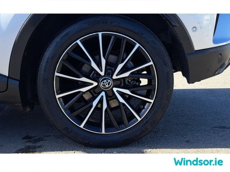 2017 Toyota C-HR - thumbnail 16