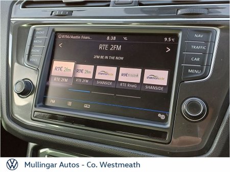 2017 Volkswagen Tiguan - thumbnail 15