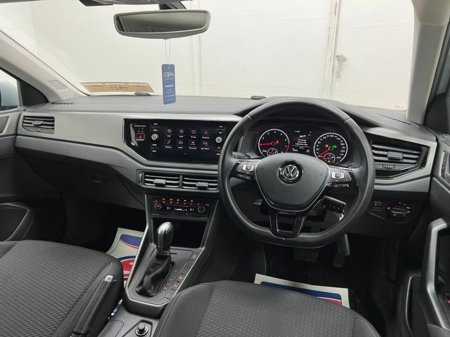 2018 Volkswagen Polo 1.0 TSI Automatic, Reversing camera, LOW MILES €16,895 thumbnail