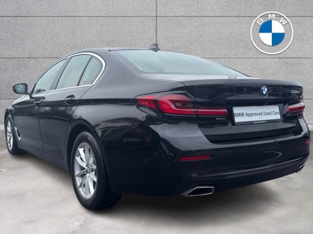 2021 BMW 5 Series 520d SE Saloon €38,950 thumbnail