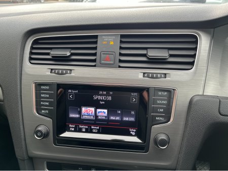 2014 Volkswagen Golf SE 1.4 PETROL TSI BLUEMOTION 122PS €9,950 thumbnail