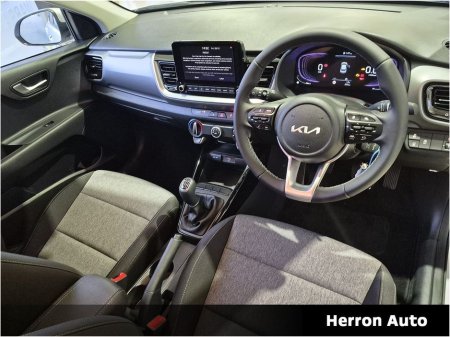 2025 Kia Stonic 5dr K2 1.0T €24,900 thumbnail