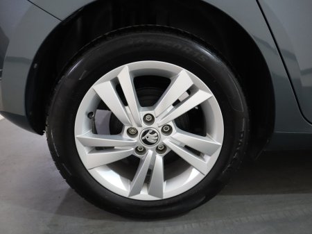 2021 Skoda Fabia - thumbnail 11