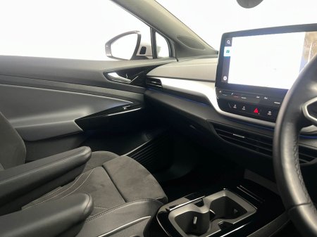 2023 Volkswagen ID.5 MAX PRO 77KWH €36,990 thumbnail