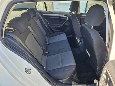 2013 Volkswagen Golf - thumbnail 8