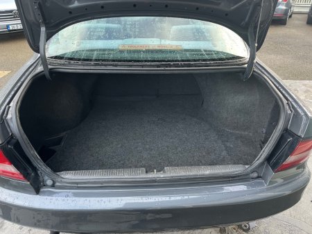 1994 Mitsubishi Galant - thumbnail 13