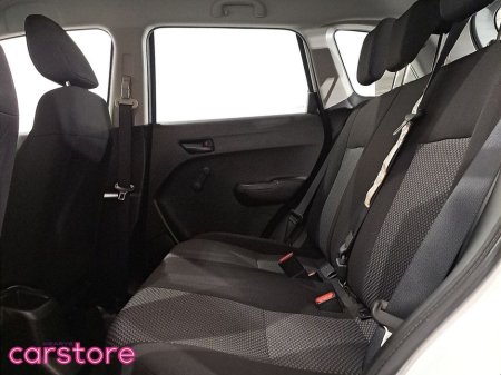 2023 Suzuki Vitara - thumbnail 10