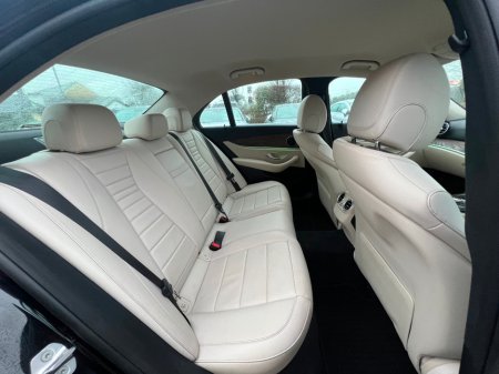 2017 Mercedes-Benz E Class E220D AVANTGARDE AUTO *LOW KMS* €21,900 thumbnail