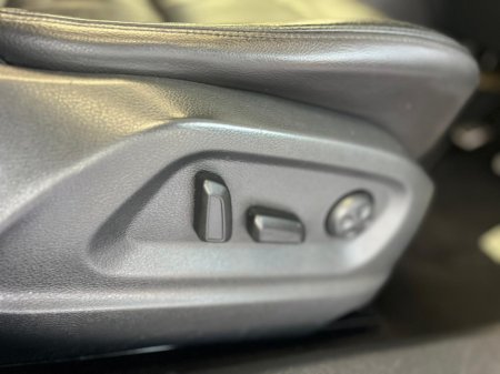 2016 Volkswagen Tiguan EDITION-R 2.0 TDI 150HP MANUAL 6SPEED FWD 5DR €14,900 thumbnail