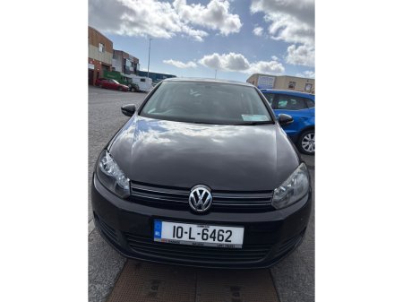 2010 Volkswagen Golf - thumbnail 2