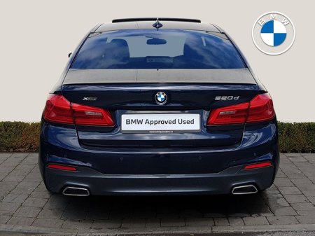 2019 BMW 5 Series - thumbnail 13