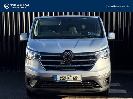 2025 Renault Trafic - thumbnail 12