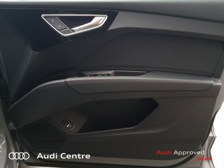 2025 Audi Q4 e-tron 45 SPORT (Large battery) €50,999 thumbnail