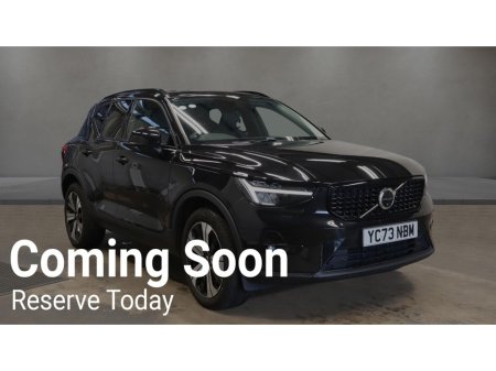 2023 Volvo XC40 T5 ULTIMATE (PAN ROOF) RECHARGE AUTOMATIC **ONE OWNER / APPLE CARPLAY / ELECTRIC SUNROOF / HARMAN KARDON SOUND / HEATED FRONT & REAR SEATS / 360 DEGREE PARKING CAMERA / WIRELESS PHONE CHARGING**