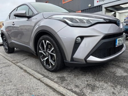 2022 Toyota C-HR 1.8 HYBRID SPORT BITONE €23,000 thumbnail