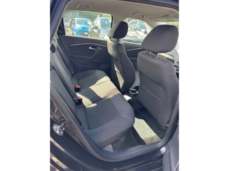 2015 Volkswagen Polo - thumbnail 10