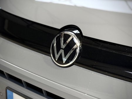 2023 Volkswagen Caddy Cargo ED TDI 122HP *AUTOMATIC* // LOW MILEAGE ONLY 27000KM // SAME DAY FINANCE // MOONSTONE GREY €23,950 thumbnail