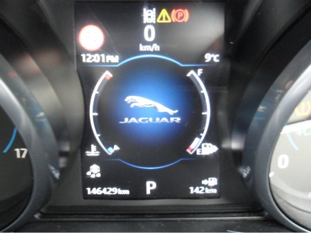 2016 Jaguar F-Pace 2.0 D PORTFOLIO  AUTO.......NCT 09/26........ENGINE REBUILT BY JAGUAR €18,995 thumbnail