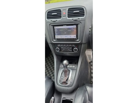 2010 Volkswagen Golf  €11,950 thumbnail