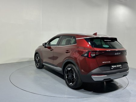 2026 Kia Sportage K3 1.6 Crdi Magma Red €46,900 thumbnail